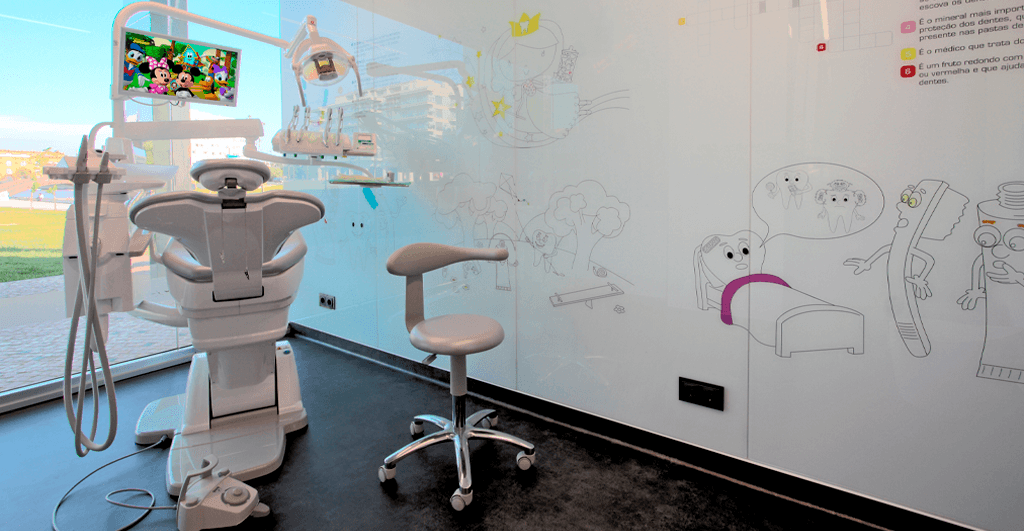 Interior Carreira Dental Clinic Aveiro